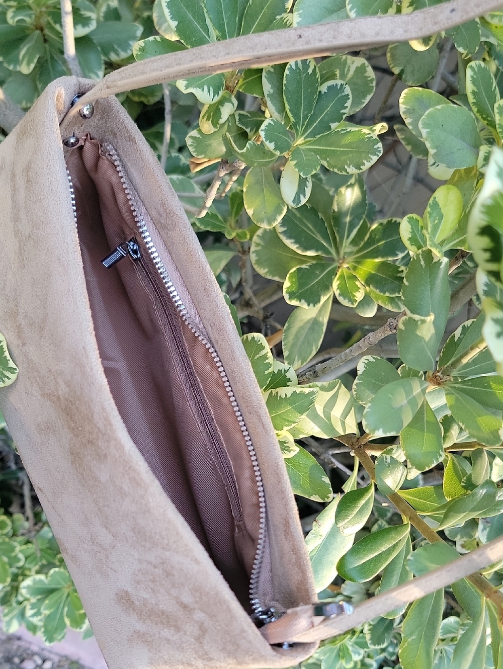 Faux Suede Rectangle handbag with changable shoulder strap - Picture 10 of 11